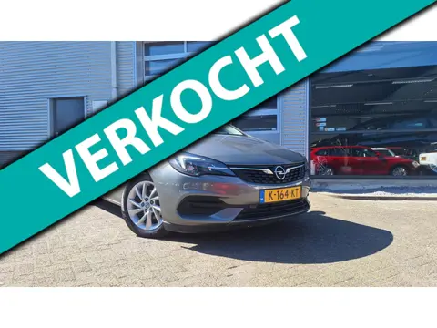 Opel Astra Sports Tourer 1.2 Business Elegance/Trekhaak/Led/Camera/Pdc V/A/Enz