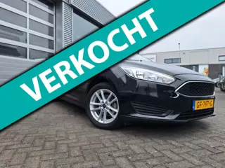 Ford Focus 1.0 Trend Edition/Navigatie/Pdc/Cruise/Trekhaak/Distributie vervangen/Enz