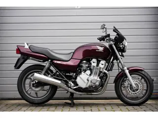 Honda CB 750 F2 Seven Fifty