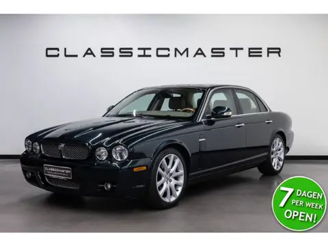 Jaguar XJ 4.2 V8 Executive Fiscale waarde € 6.000,-