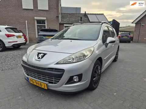 Peugeot 207 SW 1.4 VTi Active Panoramadak Airco