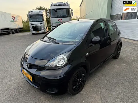 Toyota Aygo 1.0-12V Comfort | Airco | 5 Drs | Apple CarPlay