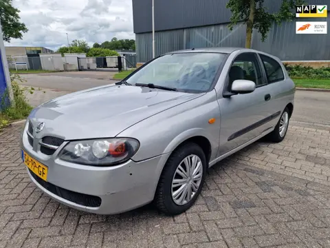 Nissan Almera 1.5 Acenta, Apk, Nap, Goed rijdend, Inruil mogelijk.