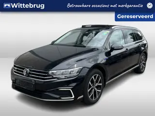 Volkswagen Passat Variant 1.4 TSI PHEV GTE Business / AUTOMAAT/ TREKHAAK/ PANO/ ALCANTARA/ 218 PK/ C