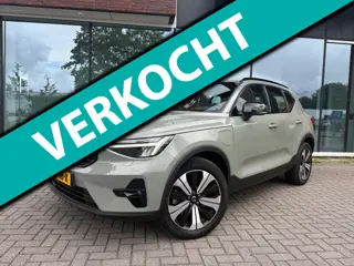Volvo XC40 1.5 T4 Plug-in hybrid Ultimate Dark - Pano/Schuifdak - Navi - Camera
