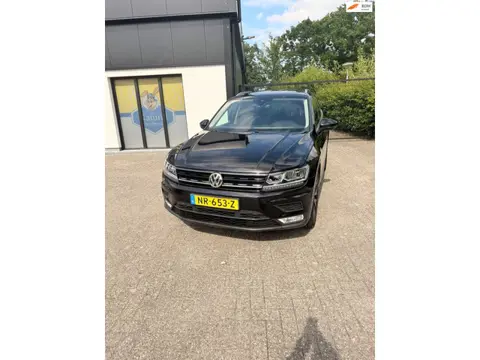 Volkswagen Tiguan 1.4 TSI Connected Series