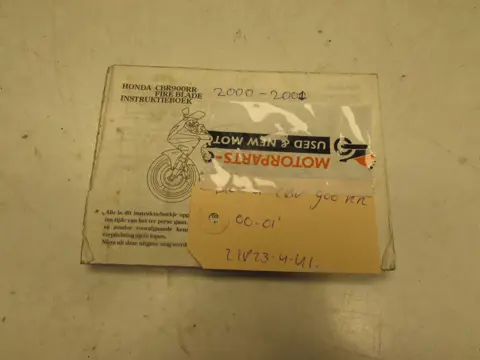 INSTRUCTIEBOEKJE Honda CBR Fireblade 2000 - 2001