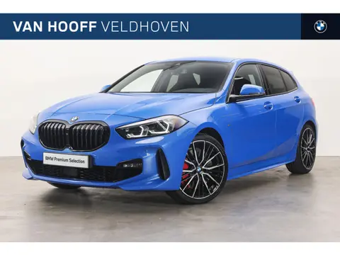 BMW 1 Serie 118i M Sport Automaat / M Sportstoelen / Adaptieve LED / Comfort Access / Live Cockpit P