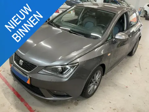 SEAT Ibiza 1.2 TSI Style Half lederen sportstoelen, Navi, Bluetooth, Xenon,............