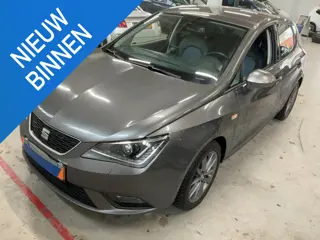 SEAT Ibiza 1.2 TSI Style Half lederen sportstoelen, Navi, Bluetooth, Xenon,............