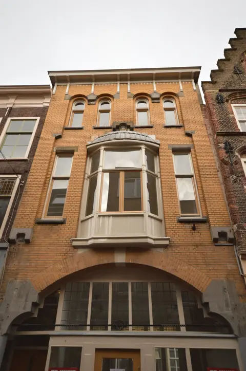 Woning aan de Voorstraat te Dordrecht