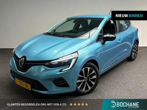 Renault Clio 1.6 E-Tech Hybrid 140 Intens | 360 Camera | Navigatie | Blindspot detectie |