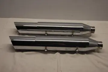 UITLAAT Harley Davidson Softtail 2000 - 2017