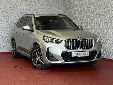 BMW X1 XDRIVE 25E M-SPORT LED PANO.SCHUIFDAK HEADUP ELEK.KLEP NAVI 360.CAM STOELVERW M-SHADOW LINE E