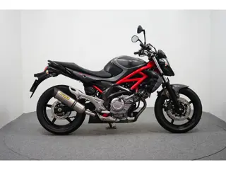 Suzuki SFV 650 A Gladius (bj 2016)