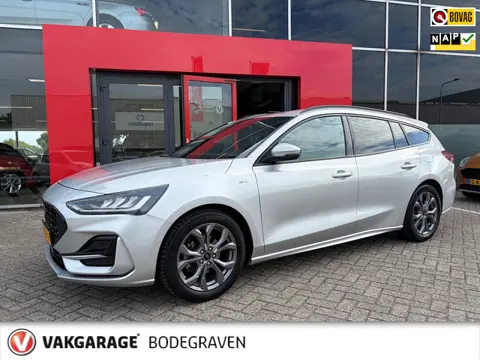 Ford Focus Wagon 1.0 EcoBoost Hybrid ST Line