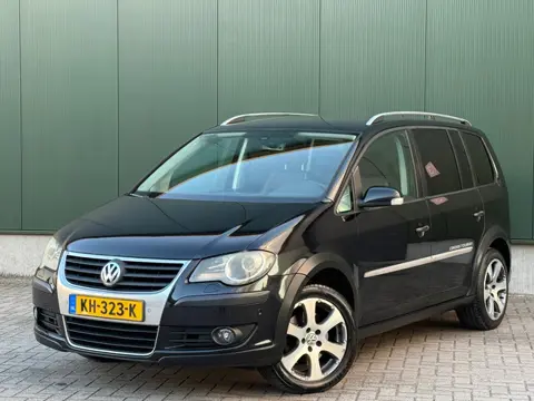 Volkswagen Touran 1.4 TSI Cross