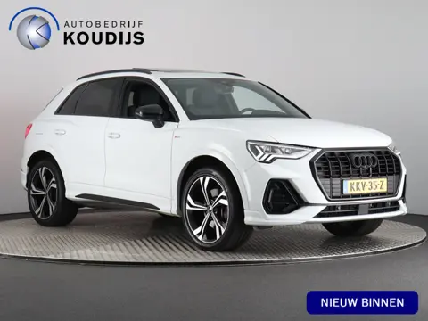 Audi Q3 45 TFSI e S edition Black optiek (Elek. trekhaak / Pano / 360 cam / ACC / Volleder / 20'')