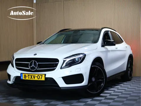 Mercedes-Benz GLA 200 AMG Prestige PANODAK NAVI CLIMA CRUISE BT KEYLESS `14