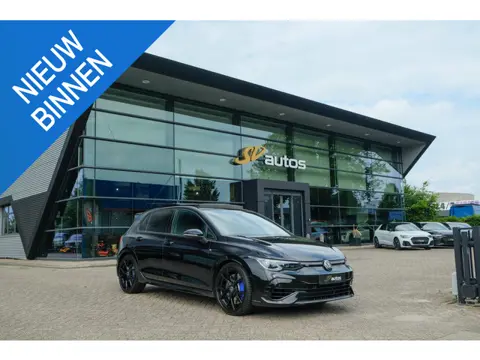 Volkswagen Golf R 2.0 TSI 320pk 8R 4Motion Performance Akrapovic Panoramadak Black edition IQ light 