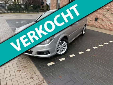 Opel Vectra GTS 2.2-16V Sport