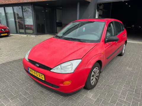 Ford Focus 1.6-16V Ambiente AUTOMAAT APK 12-2026