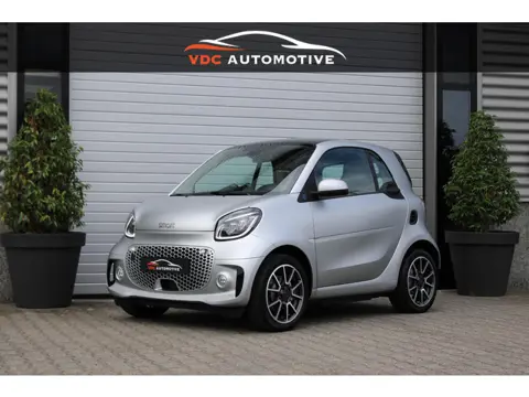 Smart Fortwo EQ BRABUS Mattrunner Brabus Mattrunner | Camera | Stoelverwarming | DAB | LED | Verwarm