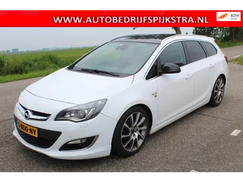 Opel Astra Sports Tourer 1.4 Turbo Sport // OPC-LINE / VEEL OPTIES //