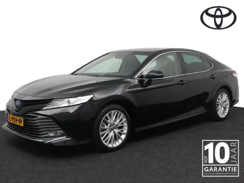 Toyota Camry 2.5 Hybrid Executive | Lederen bekleding | Electrisch verstelbare voorstoelen | Keyless