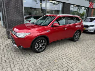 Mitsubishi Outlander 2.0 PHEV Limited Edition X-Line | Schuif/kanteld. | Leer | Stoelverw.