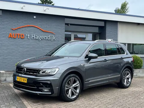 Volkswagen Tiguan 1.5 TSI 150PK AUT R-line trekh virtual NAP NL-auto