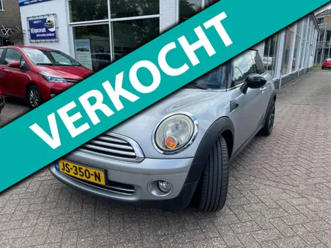 Mini 3-Deurs 1.6 Cooper Pepper
