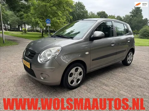 Kia Picanto 1.0 X-tra