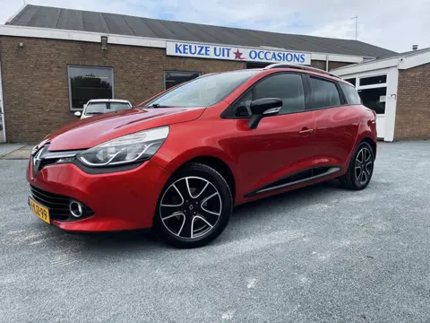Renault Clio Estate 0.9 TCe Expression Auto verkeerd in een zeer nette staat