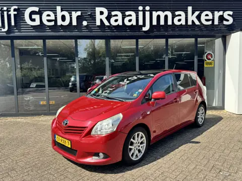 Toyota Verso 2.0 D-4D Dynamic 7-Persoons*Panoramadak*Leder*navi*EXPORTPRIJS*