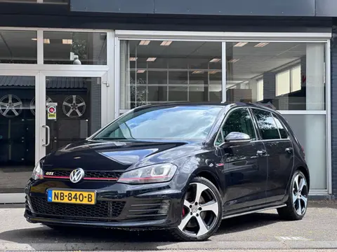 Volkswagen Golf 2.0 TSI GTI NIEUWE MOTOR / AUTO / CLIMA / CRUISE / NAVI