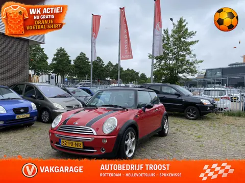 MINI 3-deurs 1.6 Cooper Chili,APK T/M 05-01-2027,Panoramadak,Airco,Cruisecontrol,Elektrischpakket,Tw