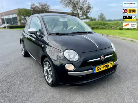 Fiat 500 1.2 Pop, Aut, 3drs, Airco, Radio CD speler, Elktr ramen, Lmv, Half leder, Geen import, Nap,