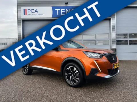 Peugeot 2008 1.2 130PK | Automaat | Allure Pack | Trekhaak | Adaptive Cruise control | Stoelverwarmi
