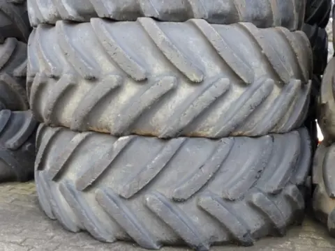 R42 Continental 650/65R42