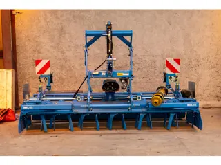 Lemken Zirkon 8 (bj 2003)
