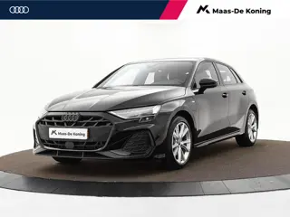 Audi A3 Sportback 40 TFSIe 204pk S-tronic S edition · Camera · Stoelverwarming · Apple/Android Car P