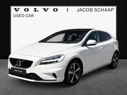 Volvo V40 1.5 T3 Polar+ Sport / Audio Harman Kardon / Panorama dak / 17" Velgen /
