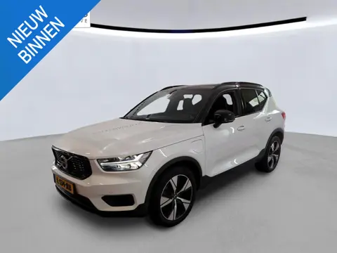 Volvo XC40 1.5 T5 Recharge R-Design NL-AUTO | PANODAK | TREKHAAK | 1/2 LEDER