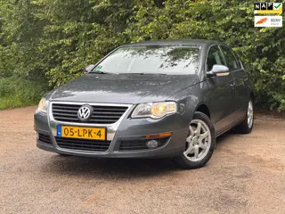 Volkswagen Passat 1.4 TSI Trendline BlueMotion | Cruise + Airco Nu € 3.950,- !!!