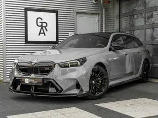 BMW 5 Serie Touring M5 | CARBON | AKRAPOVIC | EVENTURI
