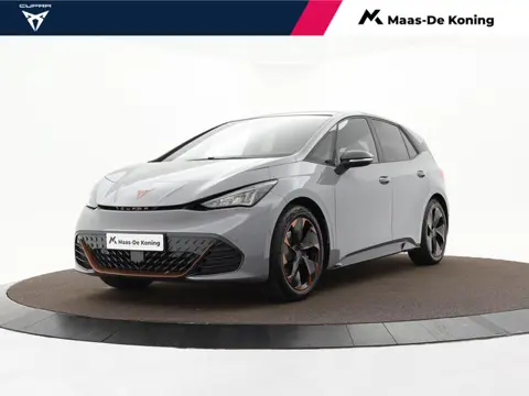 CUPRA Born Business One 204pk 62 kWh · SOH 96,2 % · Panoramadak · Camera · Apple/Android Car Play · 