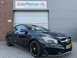 Mercedes-Benz CLA-klasse 180 CDI AMG Line! Alcantara! Navi!