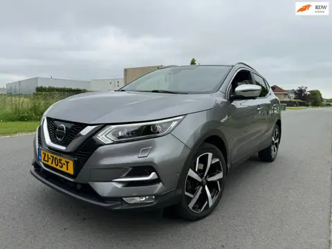 Nissan Qashqai 1.2 Tekna + PANO/LEER/KEYLESS/NAVI