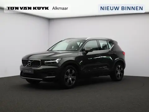 Volvo XC40 2.0 T4 190PK Inscription / Trekhaak / Lederen Bekleding / Stoelverwarming / Keyless / Par